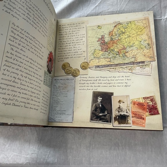 Vampyre: The Terrifying Lost Journal of Dr. Cornelius Van Helsing - Picture 7 of 10